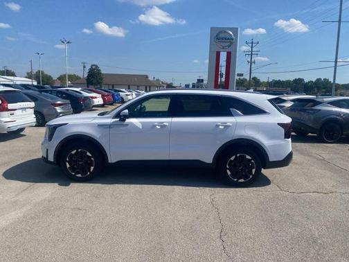 2024 Kia Sorento S
