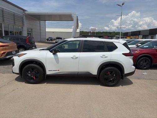 Everest White Pearl Tricoat 2026 Nissan Rogue Rock Creek