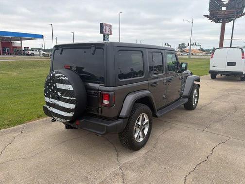 Granite Crystal Metallic Clearcoat 2020 Jeep Wrangler Unlimited Sahara