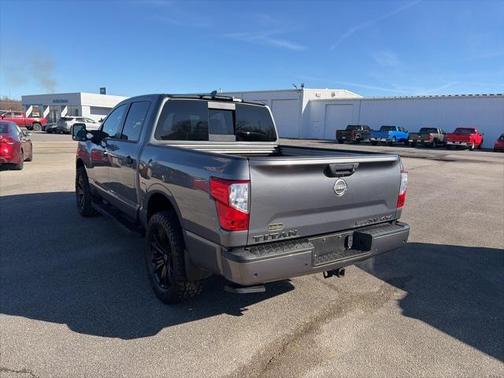 2024 Nissan Titan SV