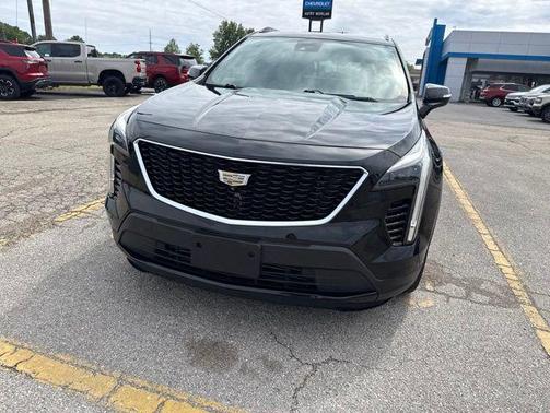 Stellar Black Metallic 2019 Cadillac XT4 Sport