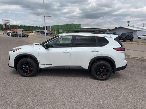 Everest White Pearl Tricoat 2026 Nissan Rogue Rock Creek