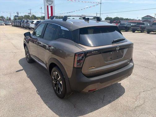 Canyon Bronze Metallic 2026 Nissan Kicks SV