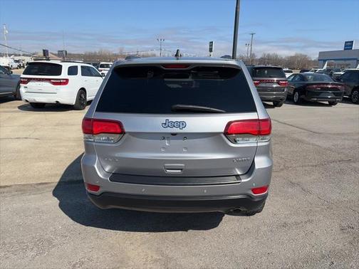 2021 Jeep Grand Cherokee Laredo