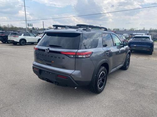 2025 Nissan Pathfinder Rock Creek 4WD