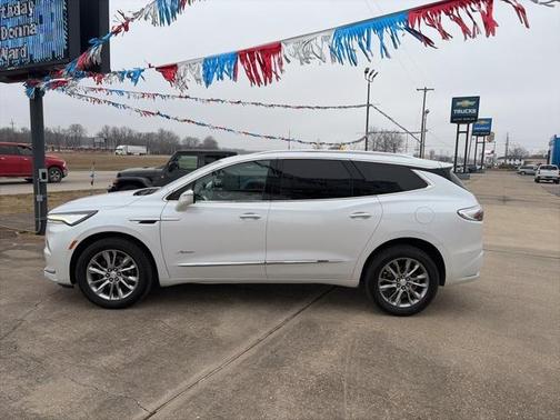 2022 Buick Enclave FWD Avenir