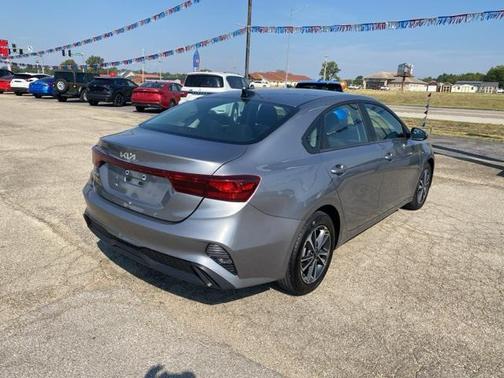 2024 Kia Forte LXS