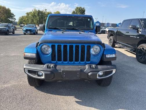 2022 Jeep Gladiator Sport S