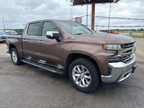 Oakwood Metallc 2019 Chevrolet Silverado 1500 LTZ