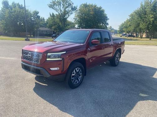 Cardinal Red Metallic Tricoat 2024 Nissan Frontier SL