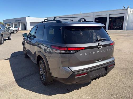 Gun Metallic 2025 Nissan Pathfinder SV