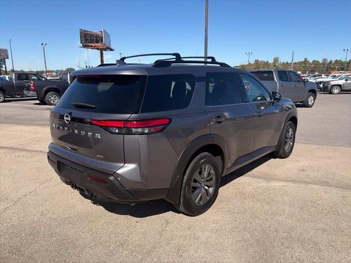 Gun Metallic 2025 Nissan Pathfinder SV