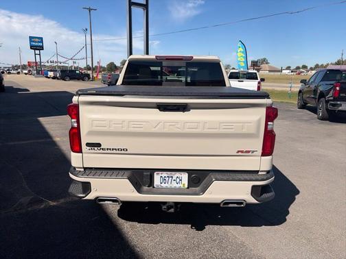 White Sands 2026 Chevrolet Silverado 1500 RST