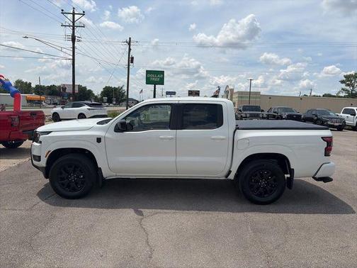 Glacier White 2026 Nissan Frontier SV