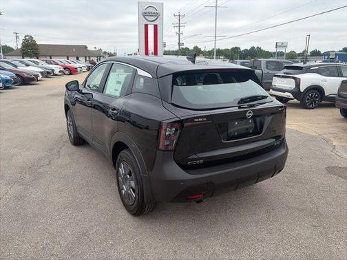 Super Black 2026 Nissan Kicks S
