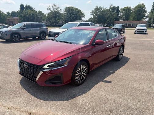 Scarlet Ember 2025 Nissan Altima 2.5 SV