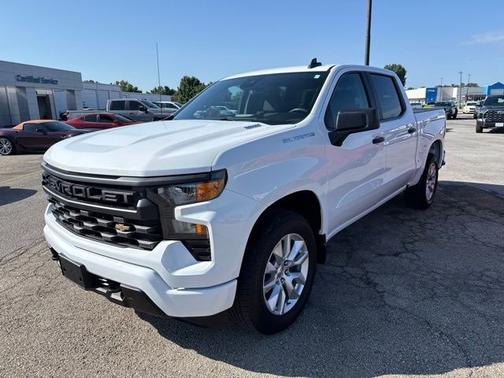 Summit White 2025 Chevrolet Silverado 1500 Custom