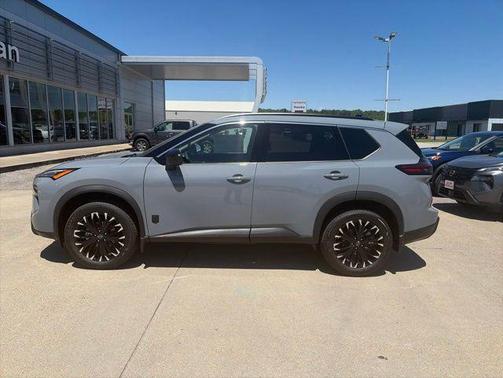 Boulder Gray Pearl 2026 Nissan Rogue Dark Armor