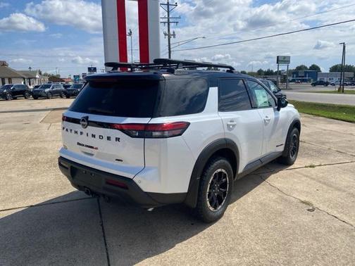 2025 Nissan Pathfinder Rock Creek 4WD