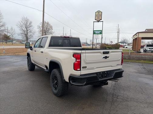2026 Chevrolet Silverado 2500 Crew Cab, Standard Bed, XR2, 4WD