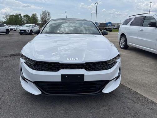 Glacial White Pearl 2024 Kia K5 GT-Line
