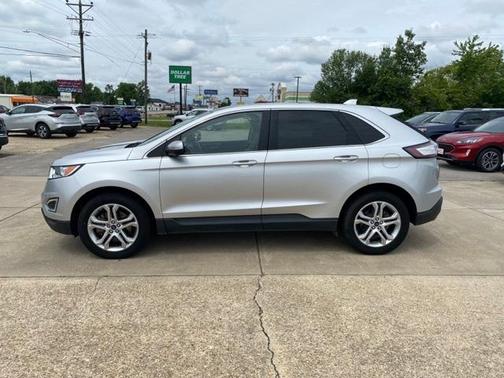 Photo 2 of 24 of 2018 Ford Edge Titanium