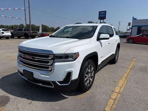 2023 GMC Acadia 