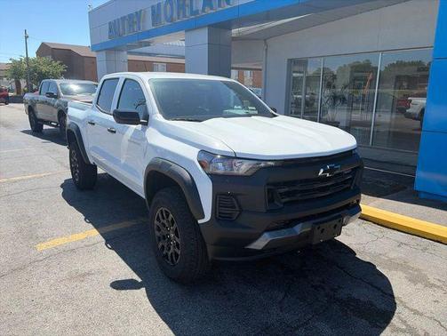 Summit White 2026 Chevrolet Colorado Trail Boss