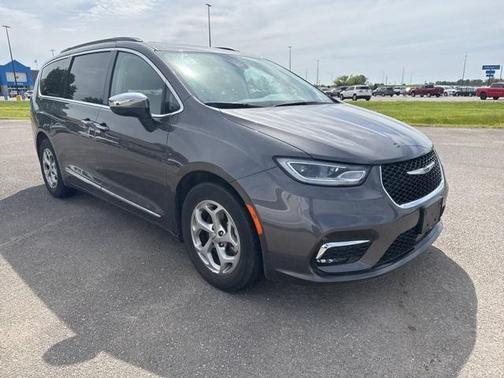 2023 Chrysler Pacifica Limited