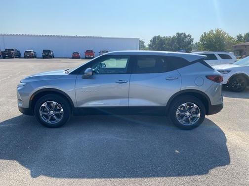 Sterling Gray Metallic 2025 Chevrolet Blazer LT