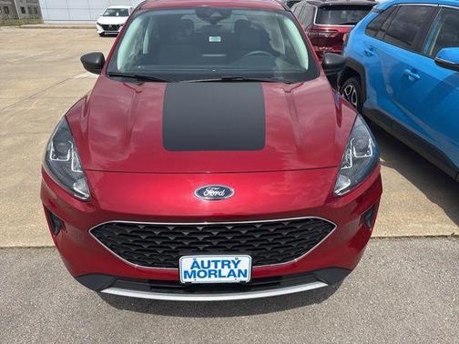 Red Metallic 2022 Ford Escape SE
