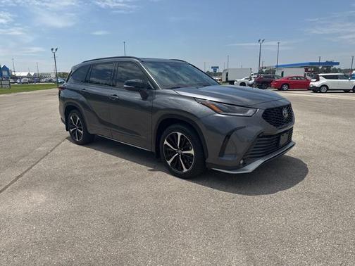 2021 Toyota Highlander XSE