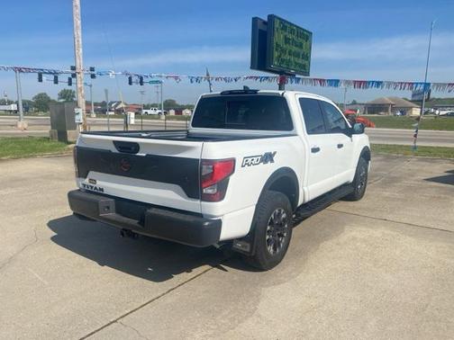 2024 Nissan Titan PRO-4X