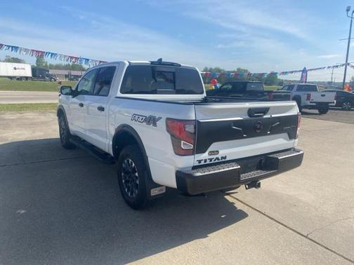 2024 Nissan Titan PRO-4X