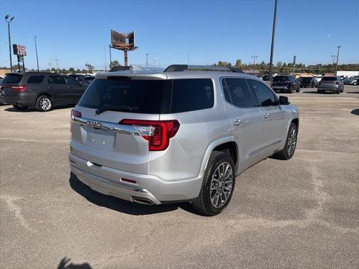 2020 GMC Acadia Denali