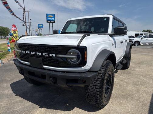 Oxford White 2024 Ford Bronco Wildtrak