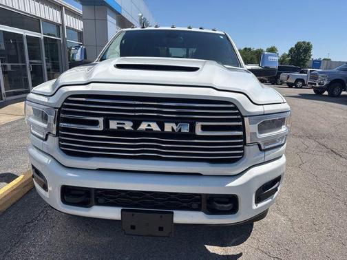 Pearl White 2024 RAM 2500 Laramie Crew Cab 4x4 6'4' Box