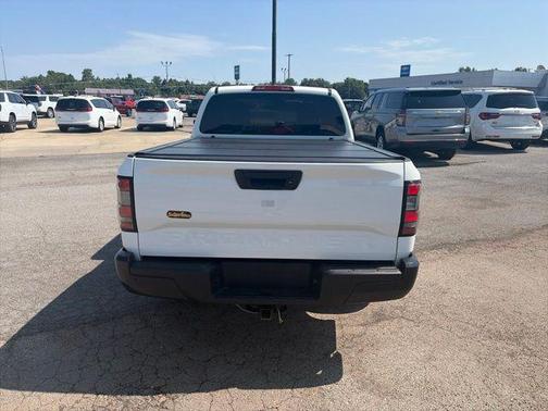 Glacier White 2024 Nissan Frontier S