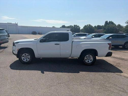 Glacier White 2024 Nissan Frontier S