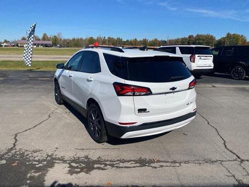 2023 Chevrolet Equinox AWD RS