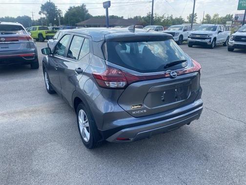 2024 Nissan Kicks S