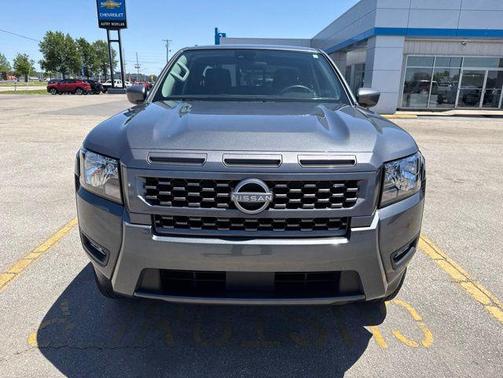 Gun Metallic 2025 Nissan Frontier SV