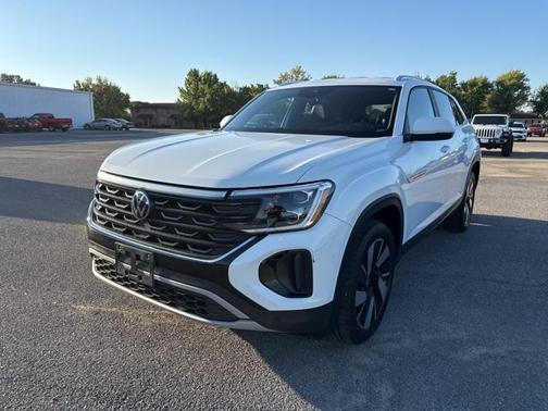 2024 Volkswagen Atlas Cross Sport 2.0T SE w/Technology 4MOTION