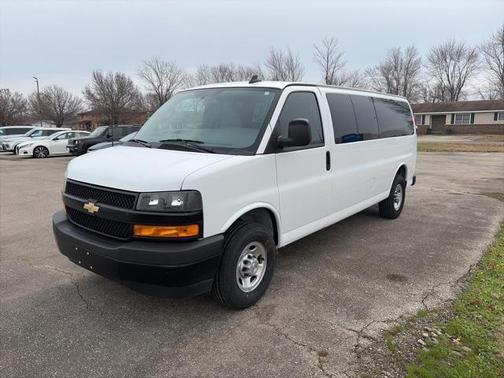 2023 Chevrolet Express 3500 RWD 3500 Extended Wheelbase LS