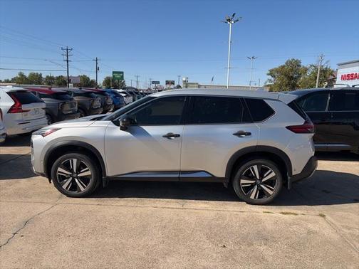 2021 Nissan Rogue Platinum