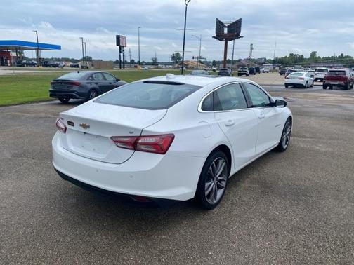 2024 Chevrolet Malibu FWD 2LT