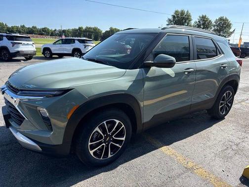 Cacti Green 2026 Chevrolet Trailblazer LT