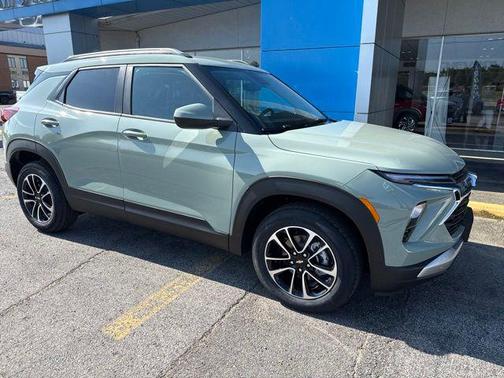 Cacti Green 2026 Chevrolet Trailblazer LT