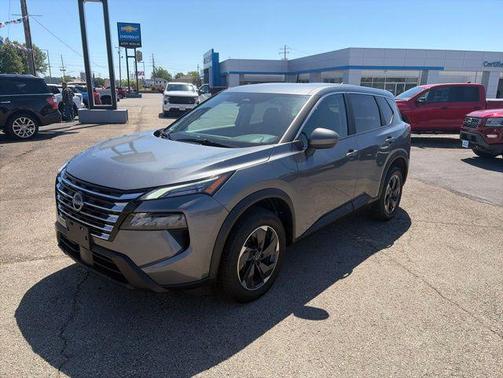 Gun Metallic 2025 Nissan Rogue SV