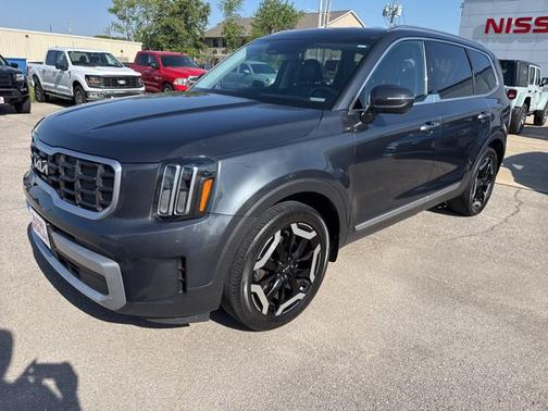 Gravity Gray 2023 Kia Telluride S
